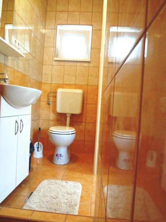 Horvath Apartmanhaz Orosháza المظهر الخارجي الصورة