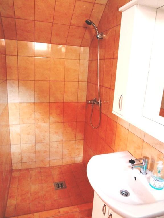 Horvath Apartmanhaz Orosháza المظهر الخارجي الصورة